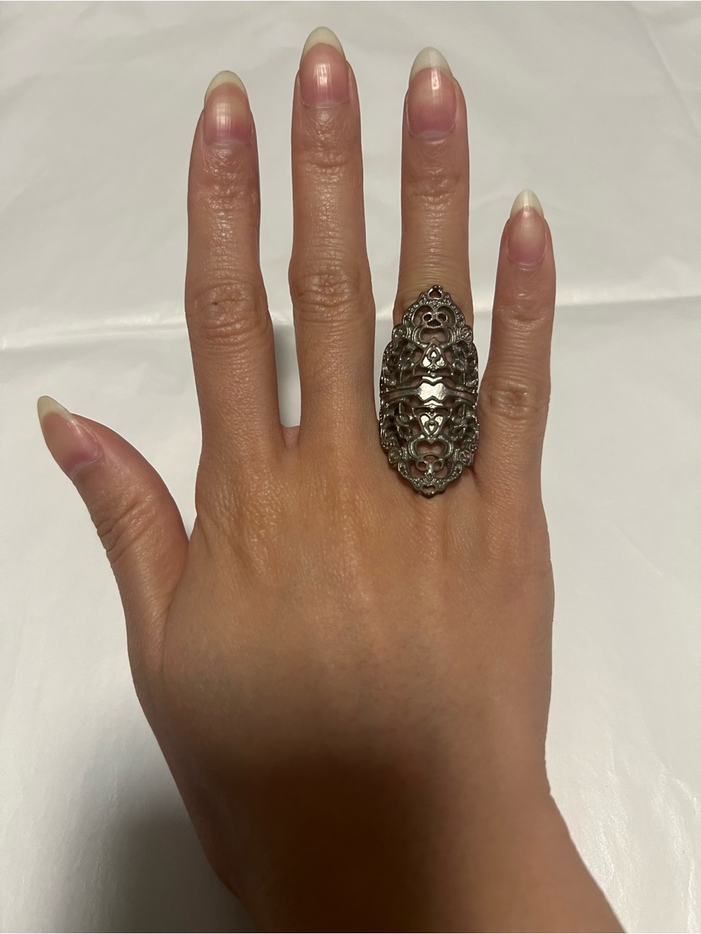 Vintage-Inspired Silver Filigree Shield Ring - Women's Fashion Statement
